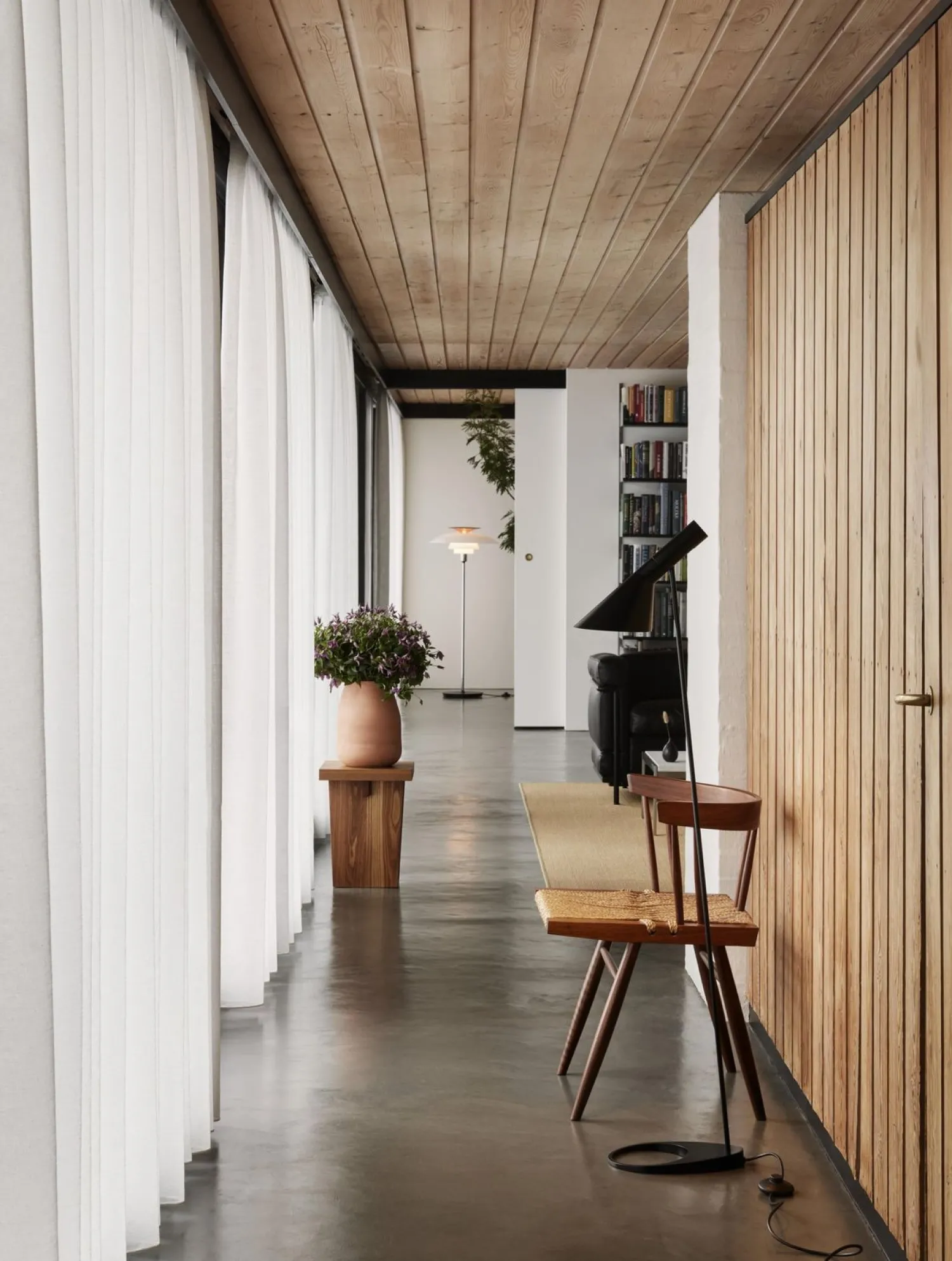 Design Vloerlampen|Vloerlampen-Louis Poulsen AJ Vloerlamp Black