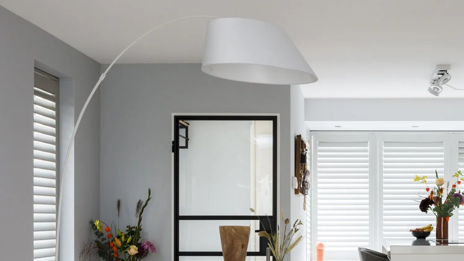 Moderne Vloerlampen|Vloerlampen-Zuiver Arc Vloerlamp White