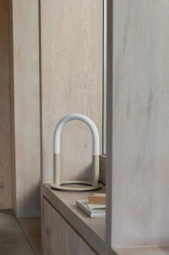 Moderne Tafellampen|Tafellampen-Zuiver Arch Tafellamp Beige