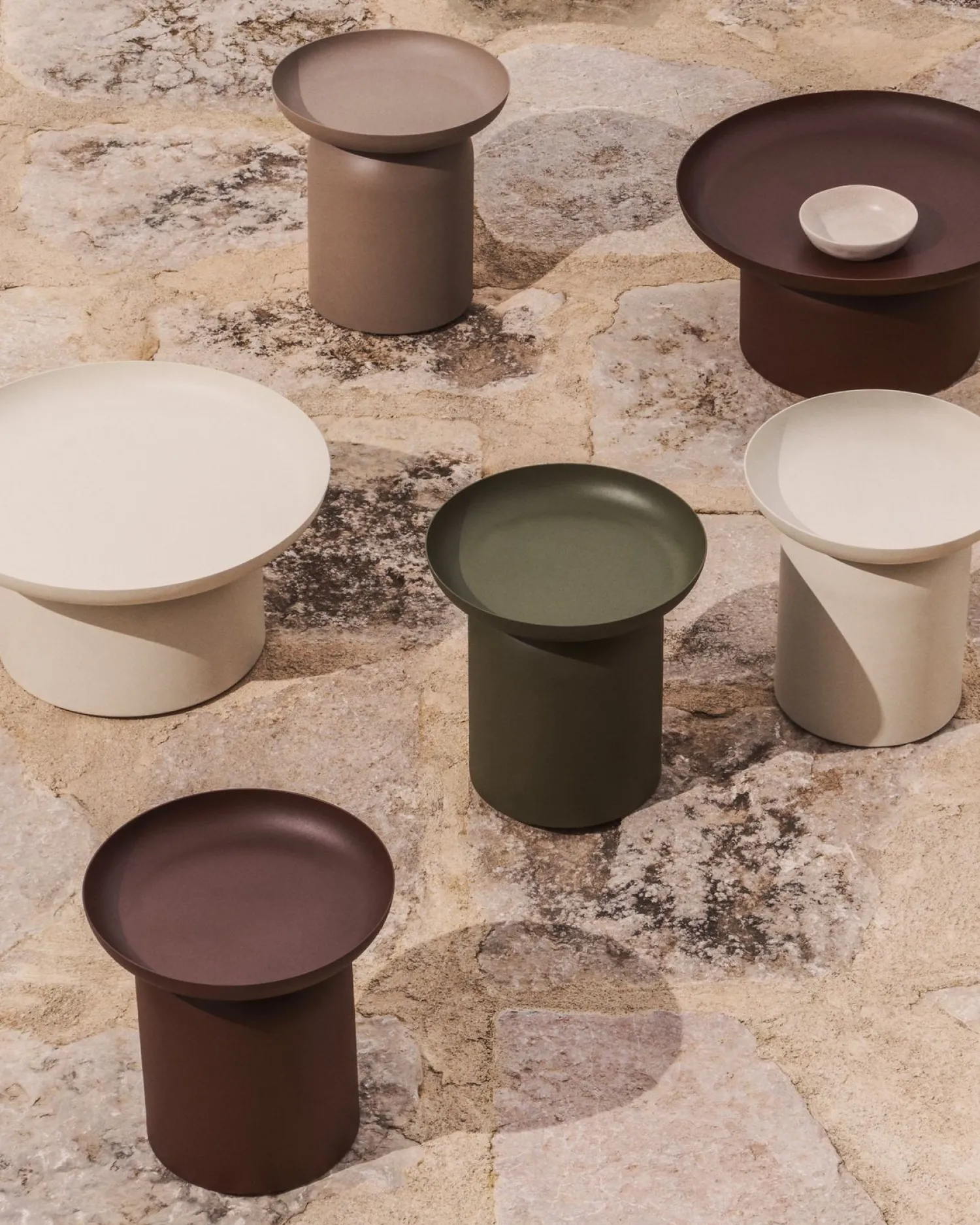 Tuintafels-Kave Home Arcola Bijzettafel Groen