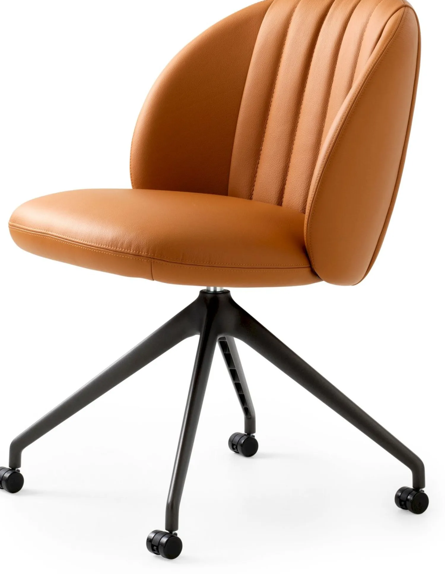 Design Stoelen|Eetkamerstoelen Met Wieltjes-Leolux Baani Eetkamerstoel Cognac