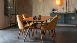 Kuipstoelen|Eetkamerstoelen Zonder Armleuning-Dutchbone Barbara Eetkamerstoel Camel