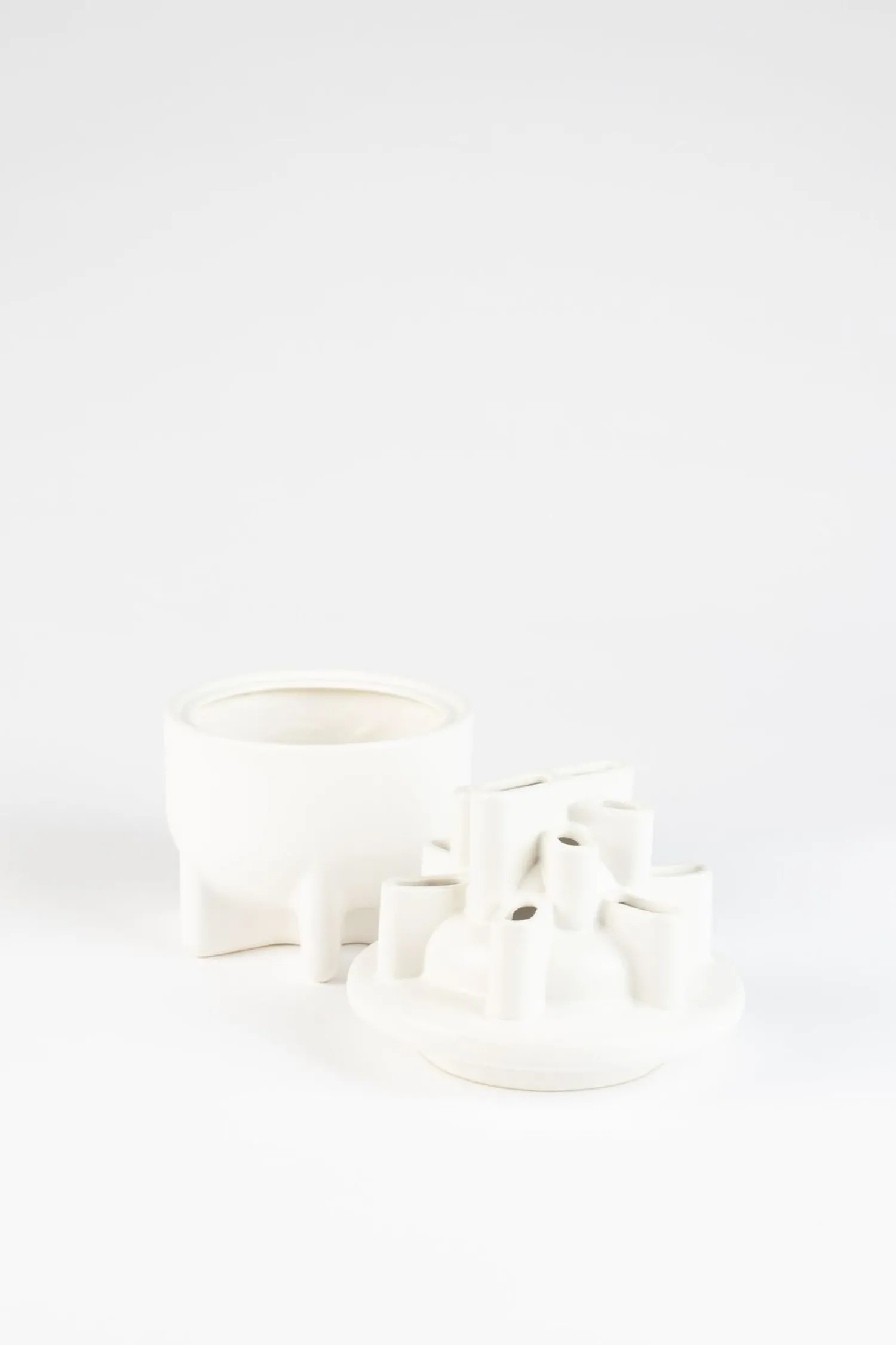 Vazen & Potten-Zuiver Bassin Vaas White