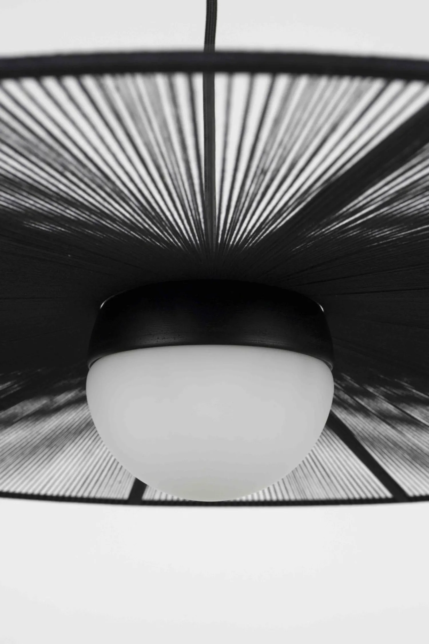 Moderne Hanglampen|Moderne Hanglampen-Zuiver Belle S Hanglamp Zwart