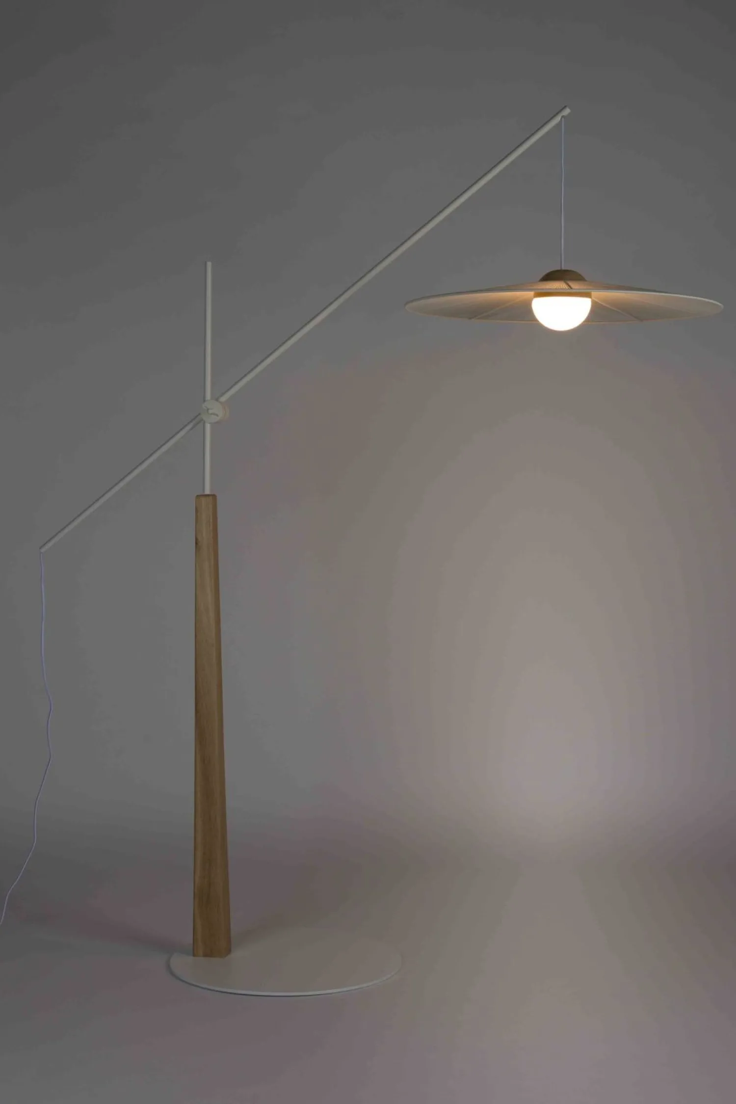Vloerlampen|Vloerlampen-Zuiver Belle Vloerlamp Beige