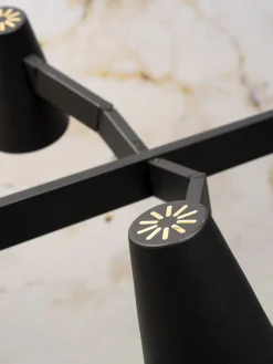 Industriële Hanglampen|Industriële Hanglampen-It's about RoMi Biarritz Hanglamp zwart