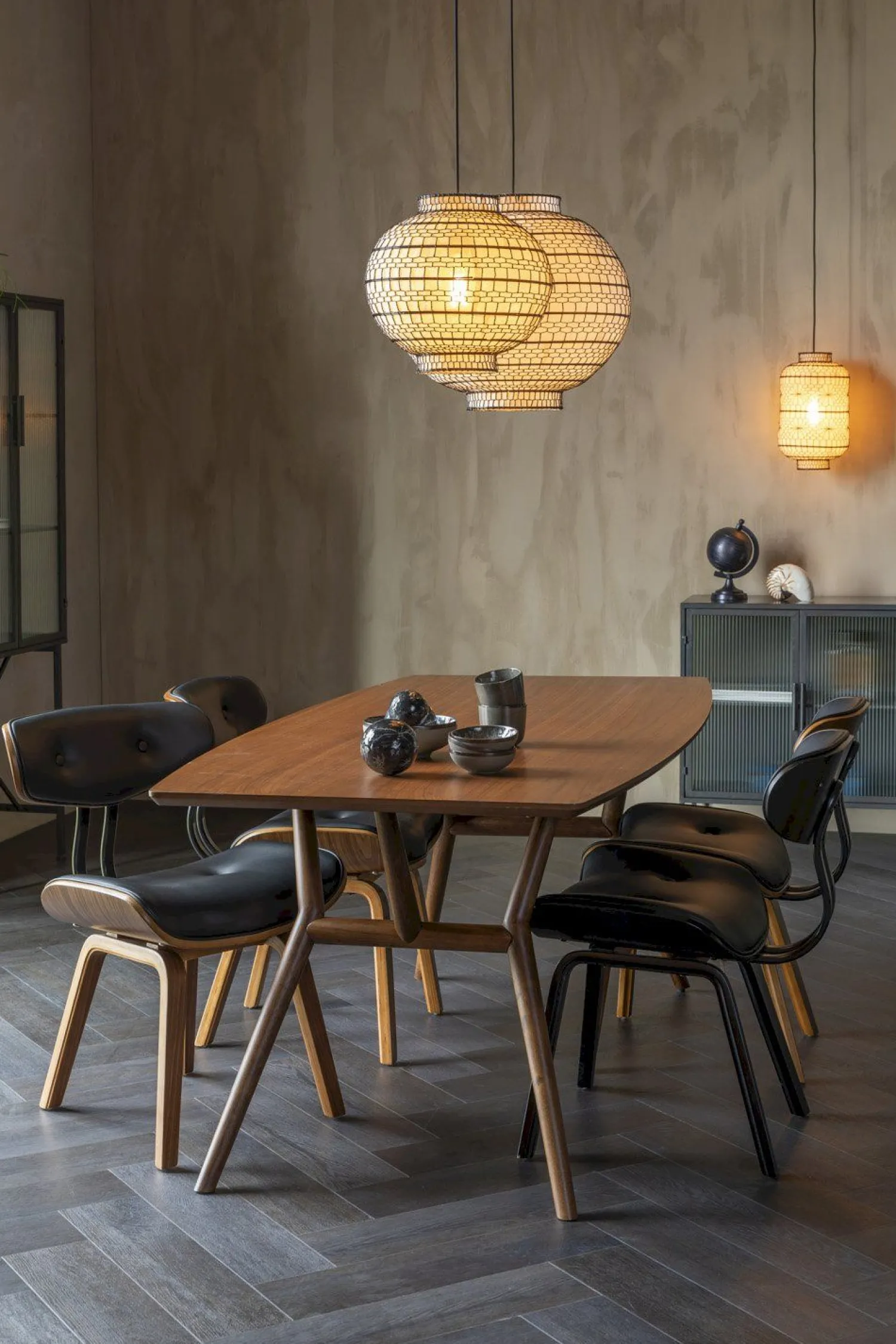 Eetkamerstoelen Zonder Armleuning-Dutchbone Blackwood Eetkamerstoel Walnut