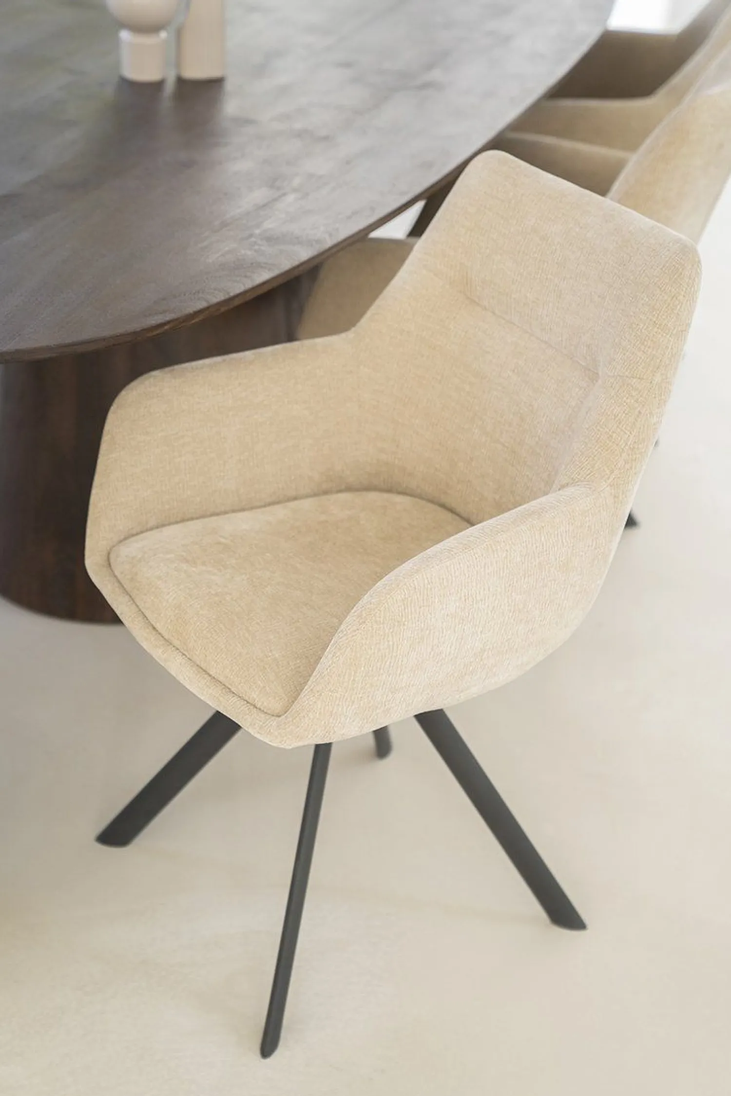 Eetkamerstoelen Met Armleuning-By Boo Bliss Armstoel Taupe