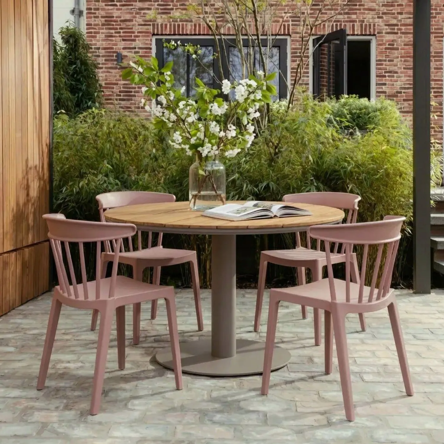 Tuinstoelen-WOOOD Bliss Tuinstoel Zalmroze
