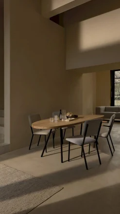 Houten Eettafels|Organische Eettafels-Studio HENK Blob Slim Co Eettafel Natural Light