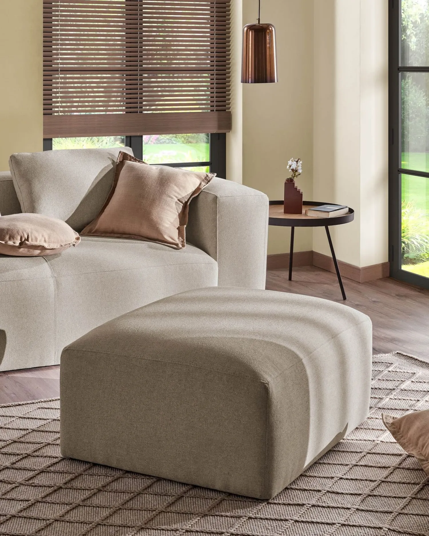Hockers|Poefs-Kave Home Blok Voetenbank Beige
