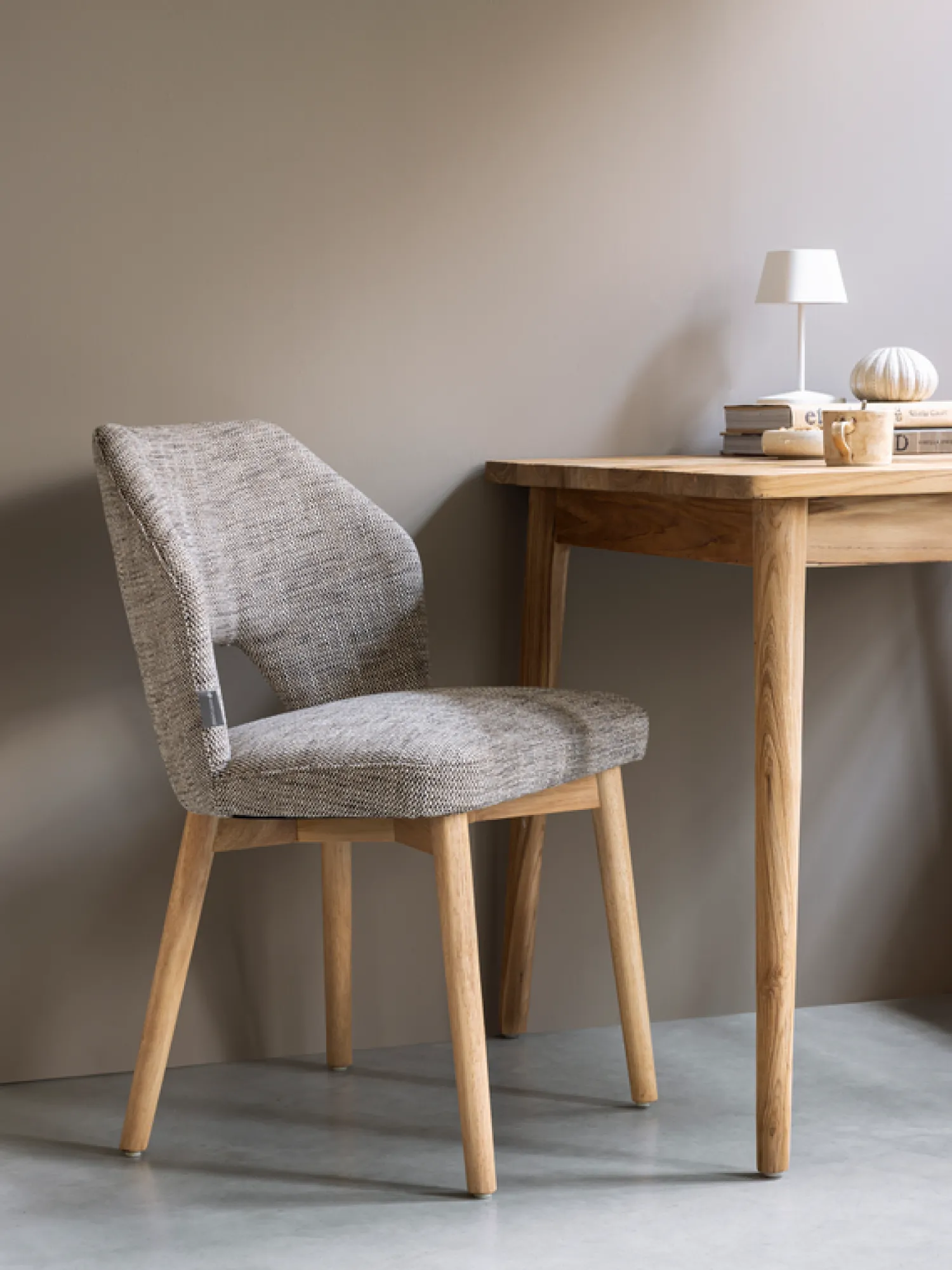 Eetkamerstoelen Zonder Armleuning-MUST Living Blossom Eetkamerstoel Brown