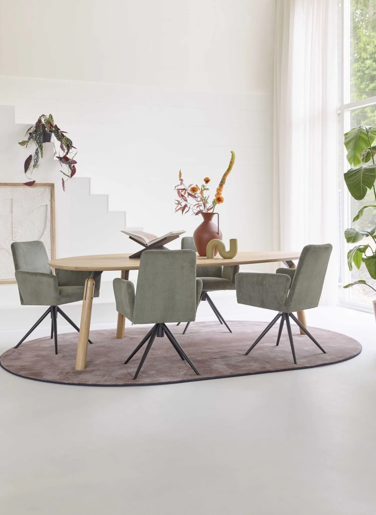 Design Stoelen-Bert Plantagie Bobby Eetkamerstoel Beige