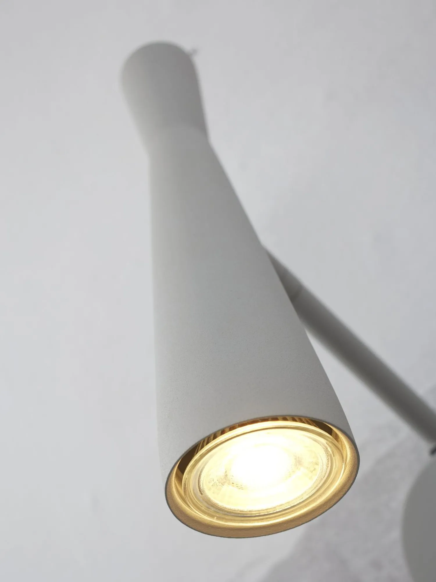 Industriële Wandlampen|Wandlampen-It's about RoMi Bordeaux Wandlamp Light Grey