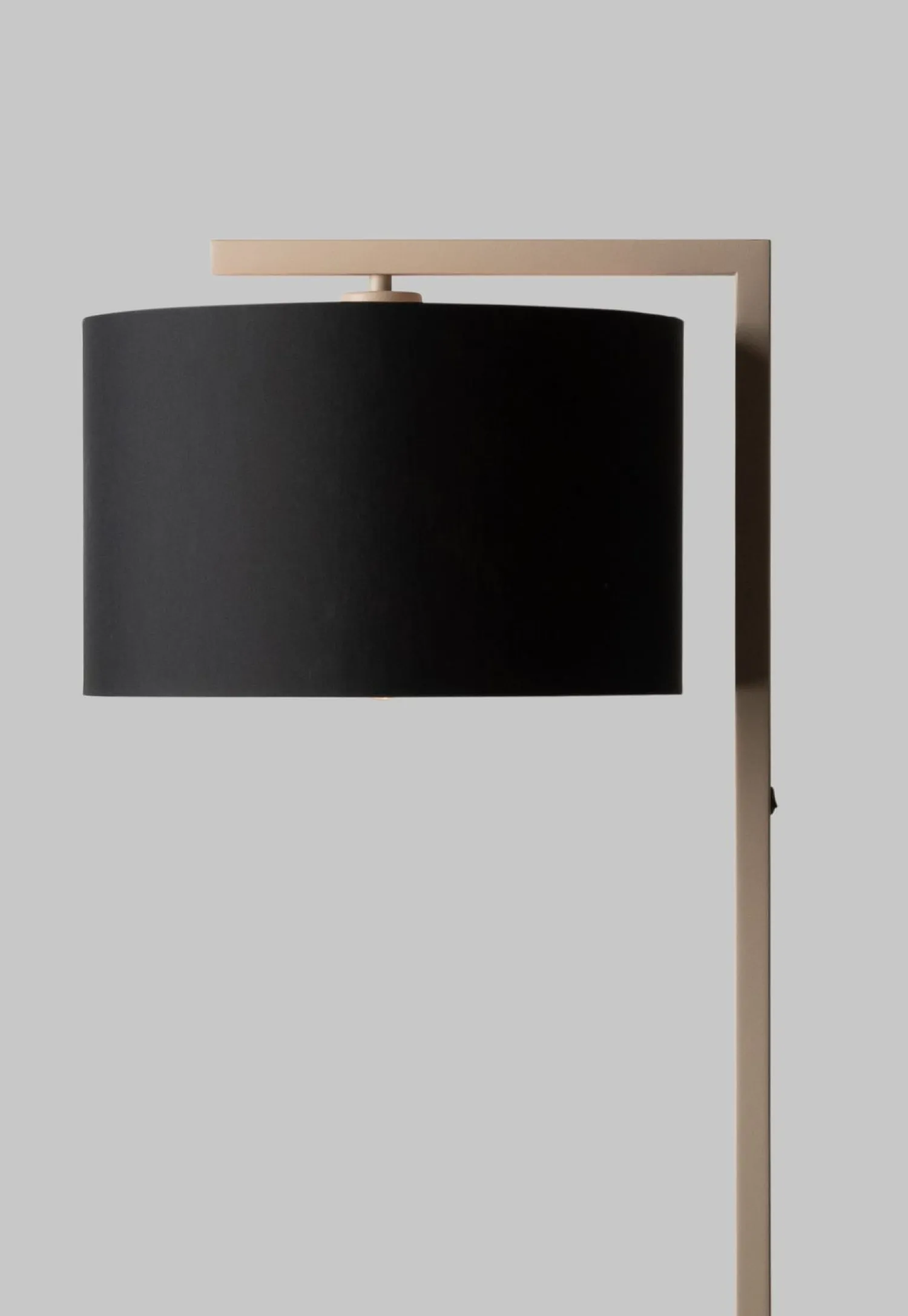 Moderne Vloerlampen|Vloerlampen-It's about RoMi Boston M Vloerlamp Sand, Black