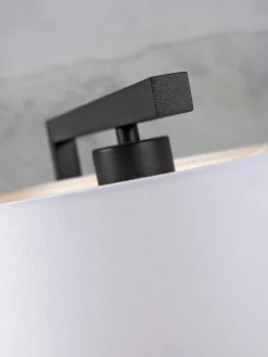 Industriële Vloerlampen|Vloerlampen-It's about RoMi Boston Vloerlamp Zwart