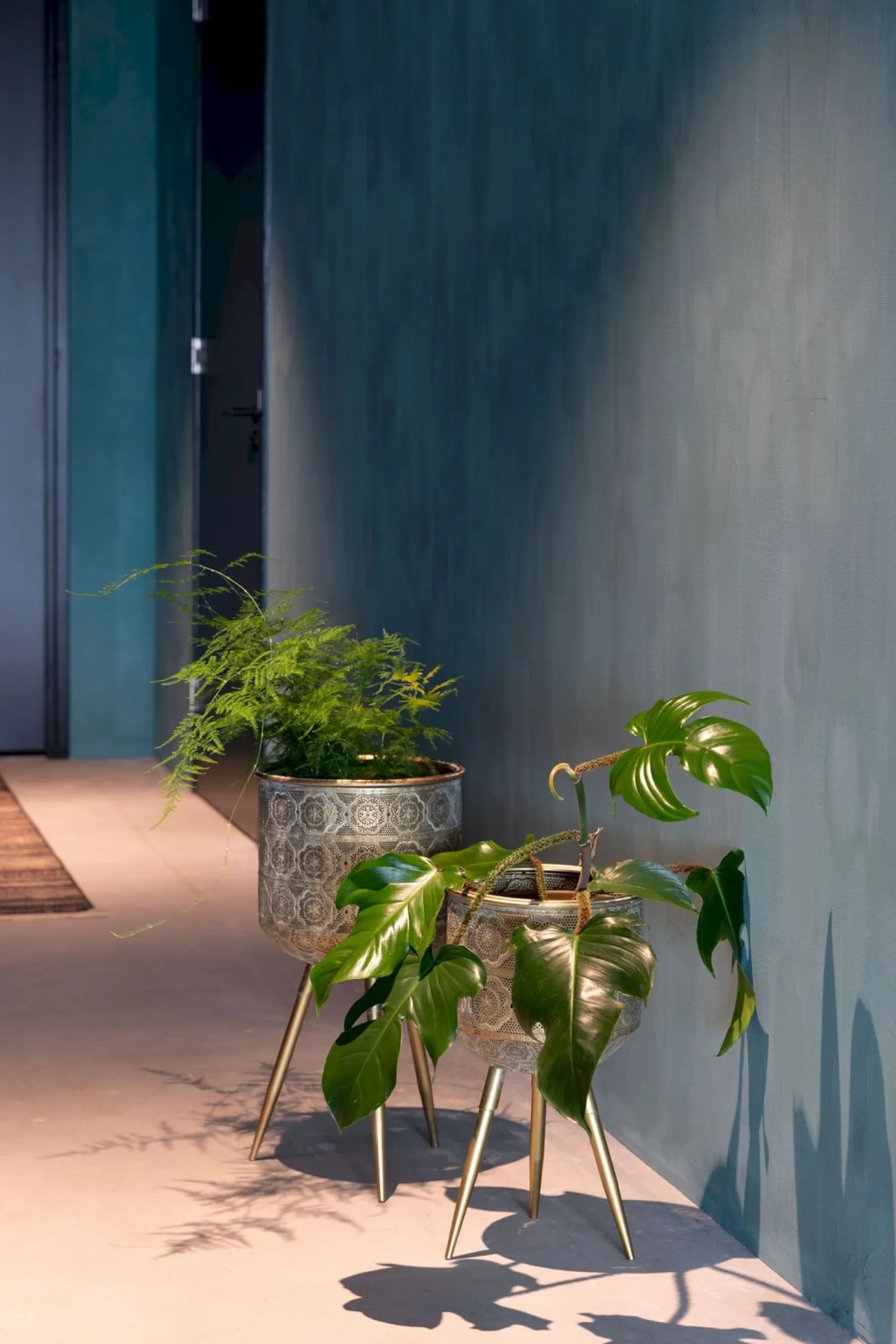 Vazen & Potten-Dutchbone Botanique Planthouder goud