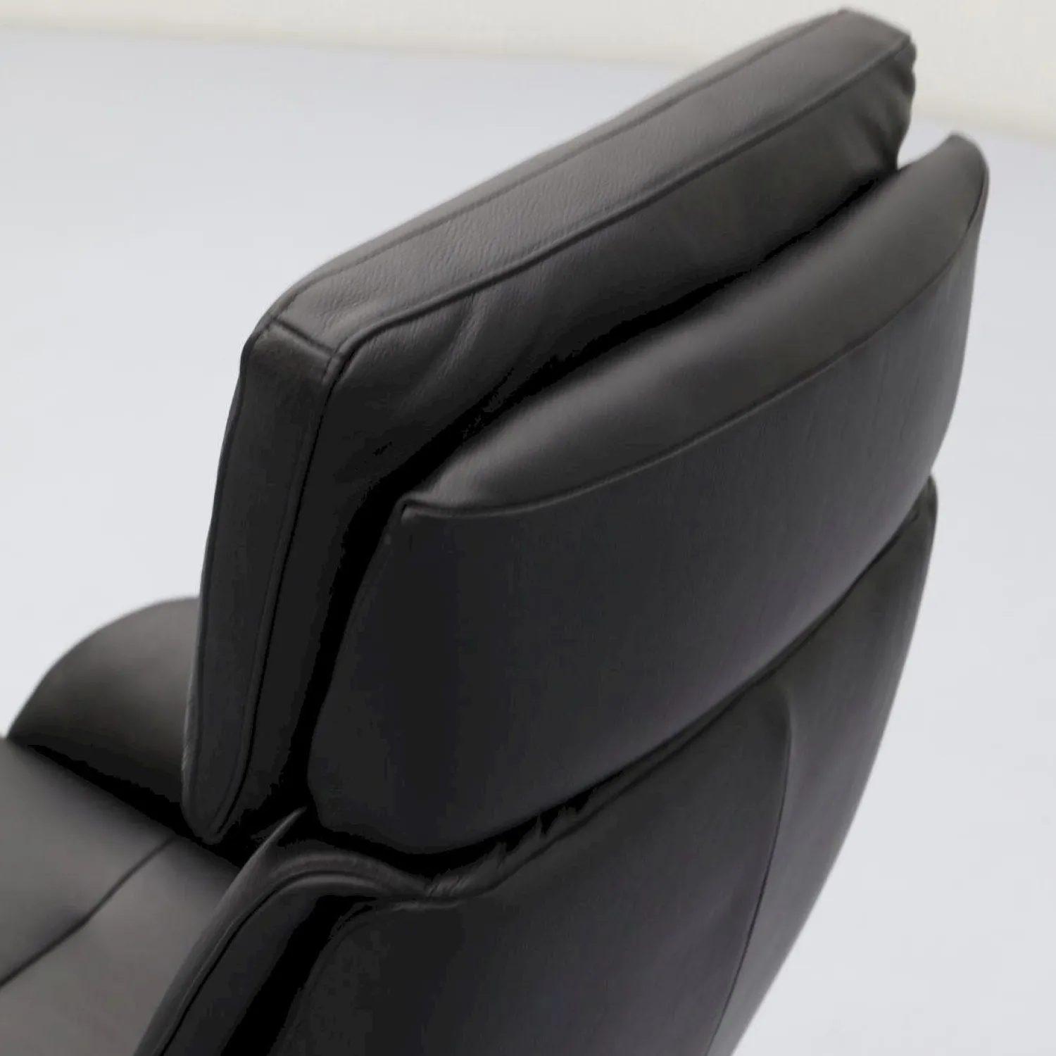 Relaxfauteuils-Trendhopper Brixen Relaxfauteuil Semi Black