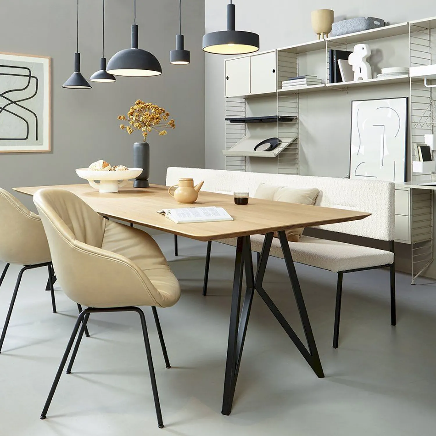 Houten Eettafels|Rechthoekige Eettafels-Studio HENK Butterfly Black Eettafel Naturel