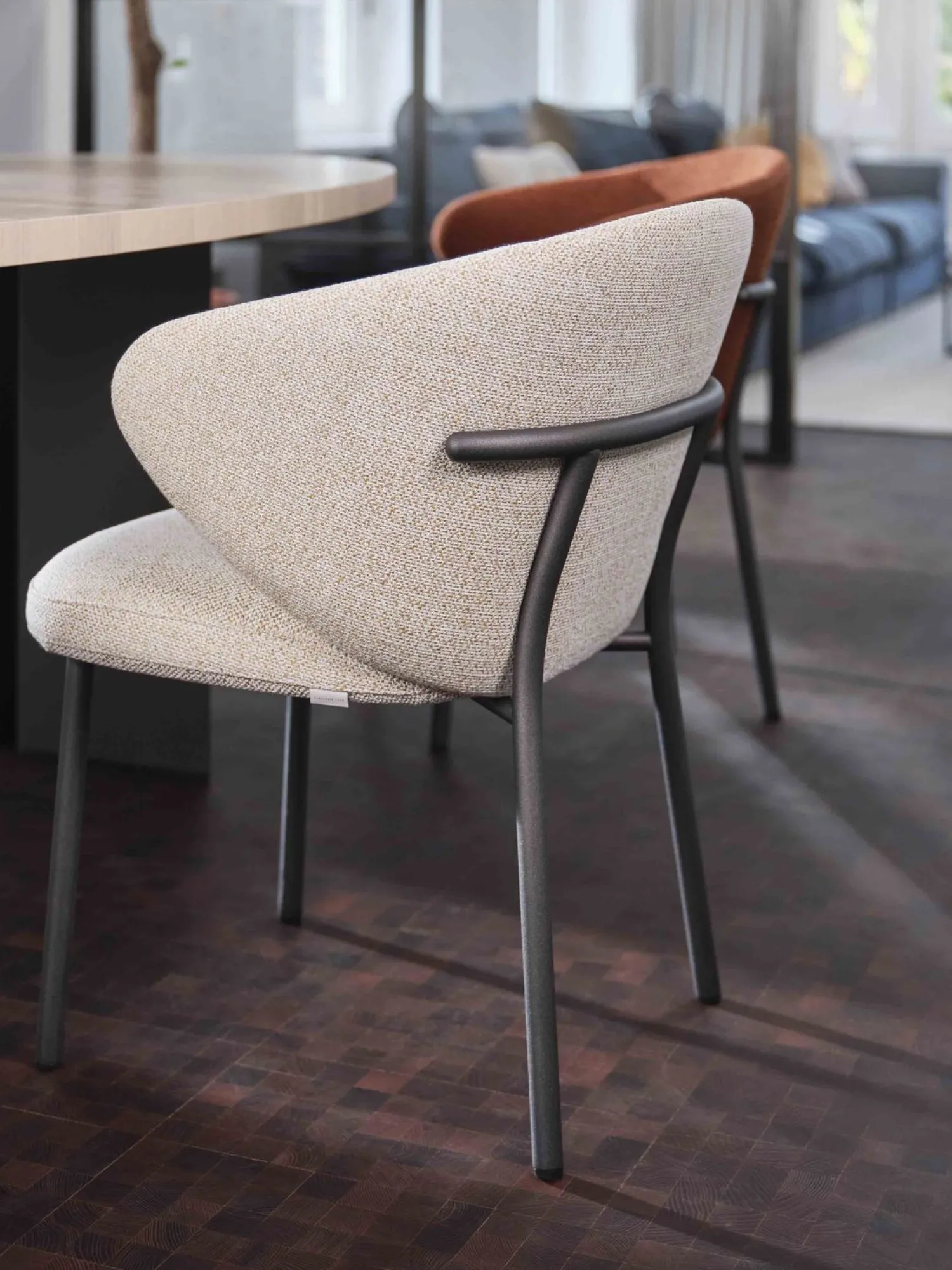 Design Stoelen|Kuipstoelen-Bert Plantagie Calix Four Eetkamerstoel Bronze