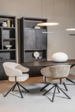Eetkamerstoelen Met Armleuning-Eijerkamp Collectie Camille Eetkamerstoel Beige