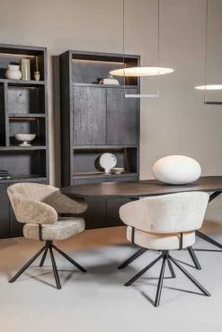 Eetkamerstoelen Met Armleuning-Eijerkamp Collectie Camille Eetkamerstoel Beige