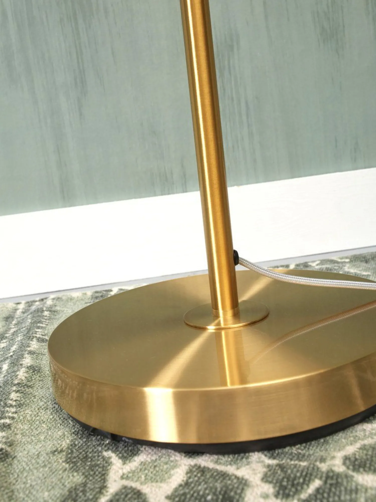 Vloerlampen|Vloerlampen-It's about RoMi Carrara Vloerlamp White marble, Gold