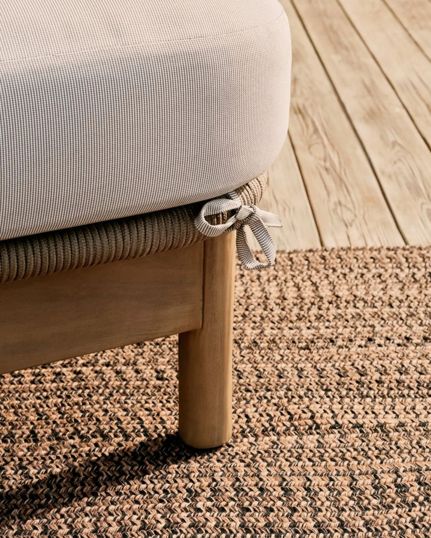 Tuinbanken-Kave Home Catalina Ligbed Beige, Bruin