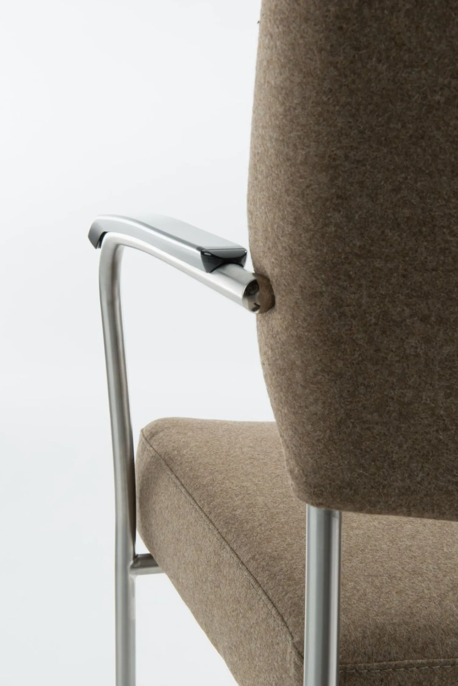 Design Stoelen|Eetkamerstoelen Met Armleuning-Bert Plantagie Chacha Armstoel Naturel
