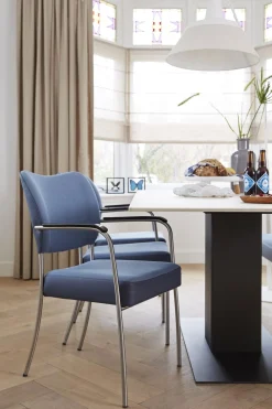 Design Stoelen|Eetkamerstoelen Met Armleuning-Bert Plantagie Chacha Armstoel Naturel