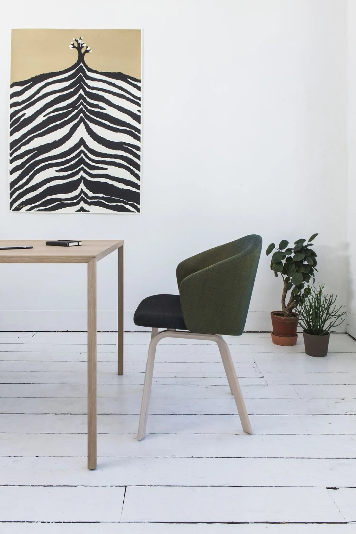Design Stoelen|Eetkamerstoelen Met Wieltjes-Arco Close Eetkamerstoel Antraciet