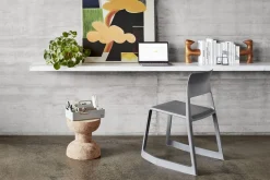 Ronde Bijzettafels-Vitra Cork model E Bijzettafel Bruin