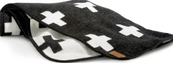 Sierkussens & Plaids-COCO maison Cross Plaid zwart