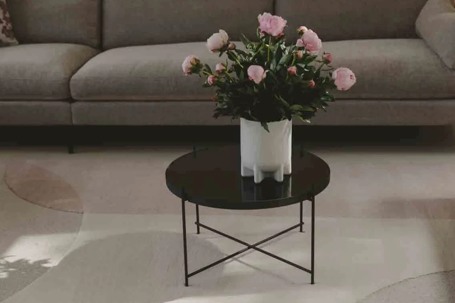 Glazen Bijzettafels|Ronde Bijzettafels-Zuiver Cupid L Bijzettafel Black