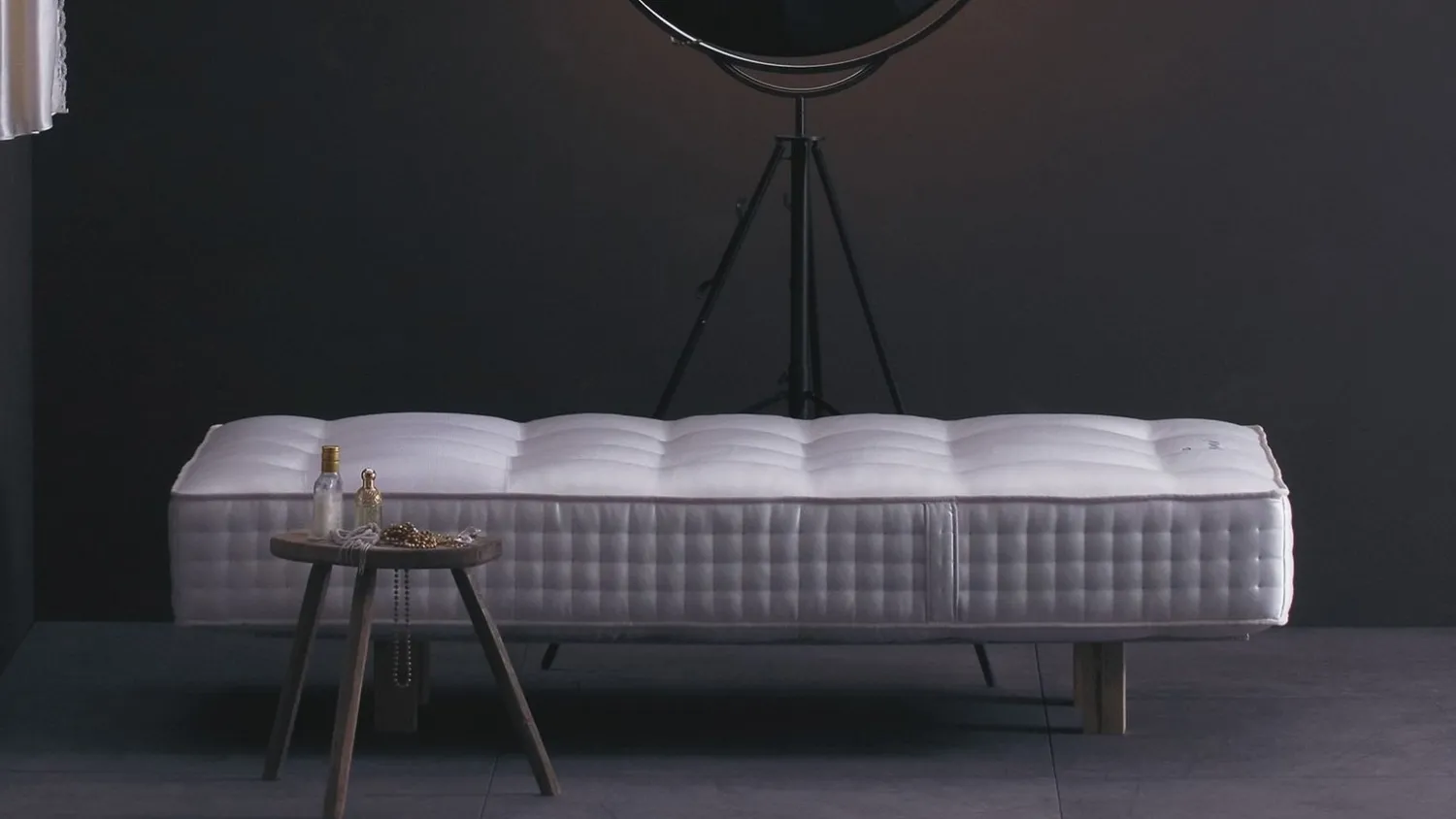 Latex Matrassen|Pocketvering Matrassen-Schramm Divina Matras Wit