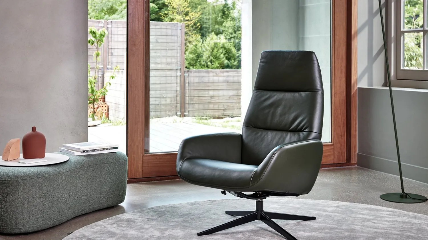 Leren Fauteuils|Draaifauteuils-Montèl Ergo Relaxfauteuil Dark Green
