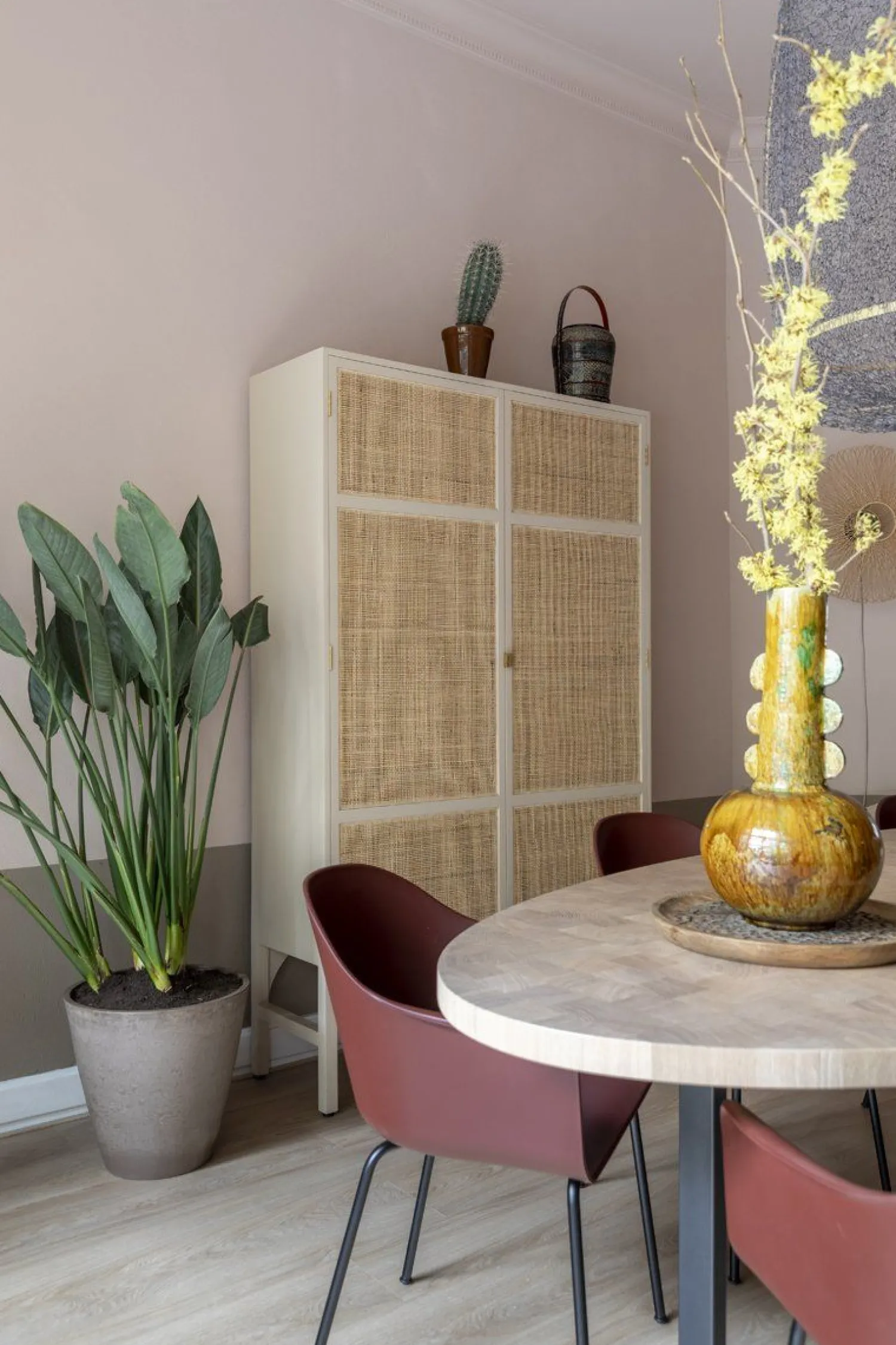 Houten Eettafels|Ovale Eettafels-Bert Plantagie Eris Eettafel Naturel