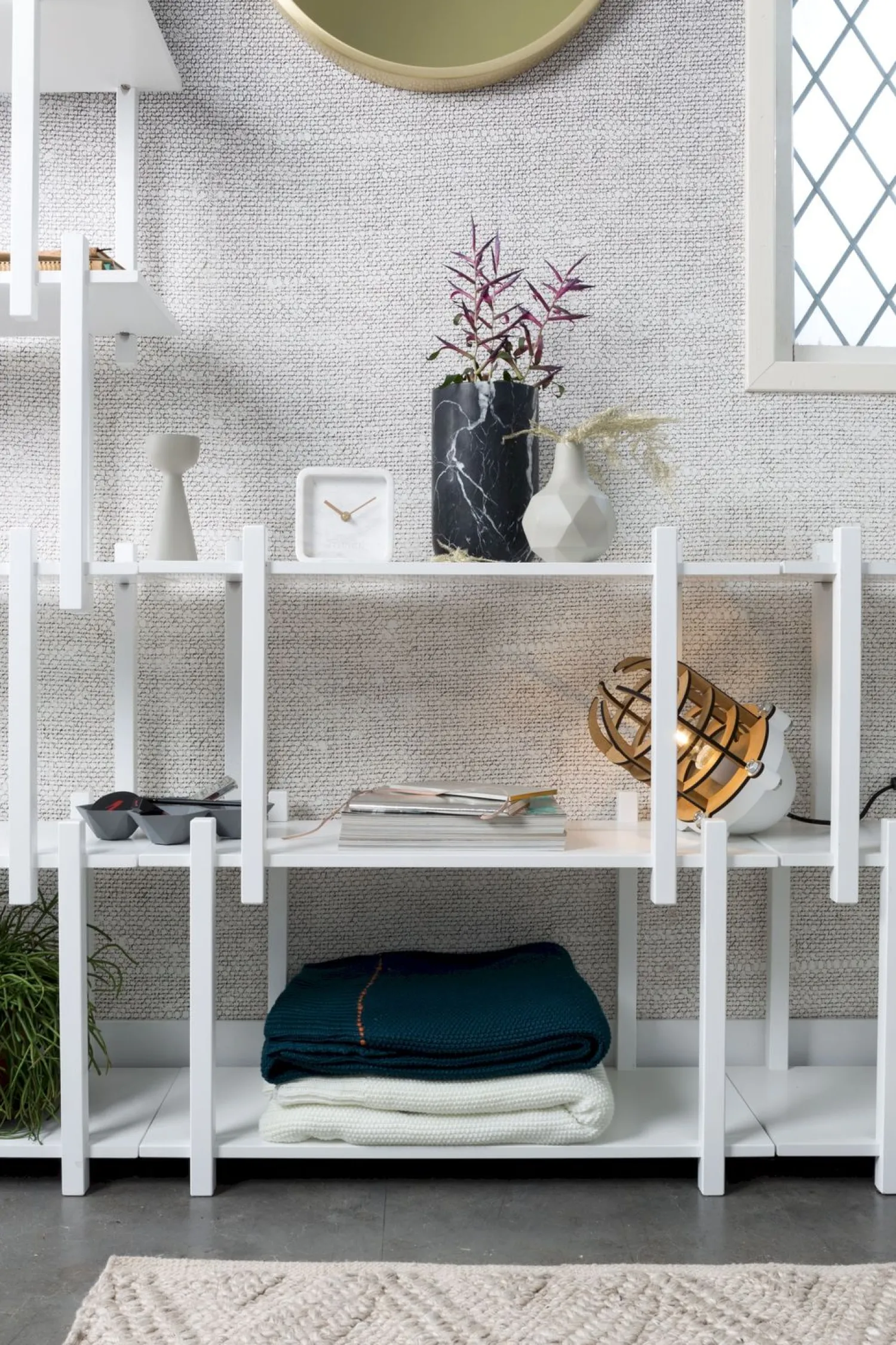 Vazen & Potten-Zuiver Fajen Marble Vaas Black