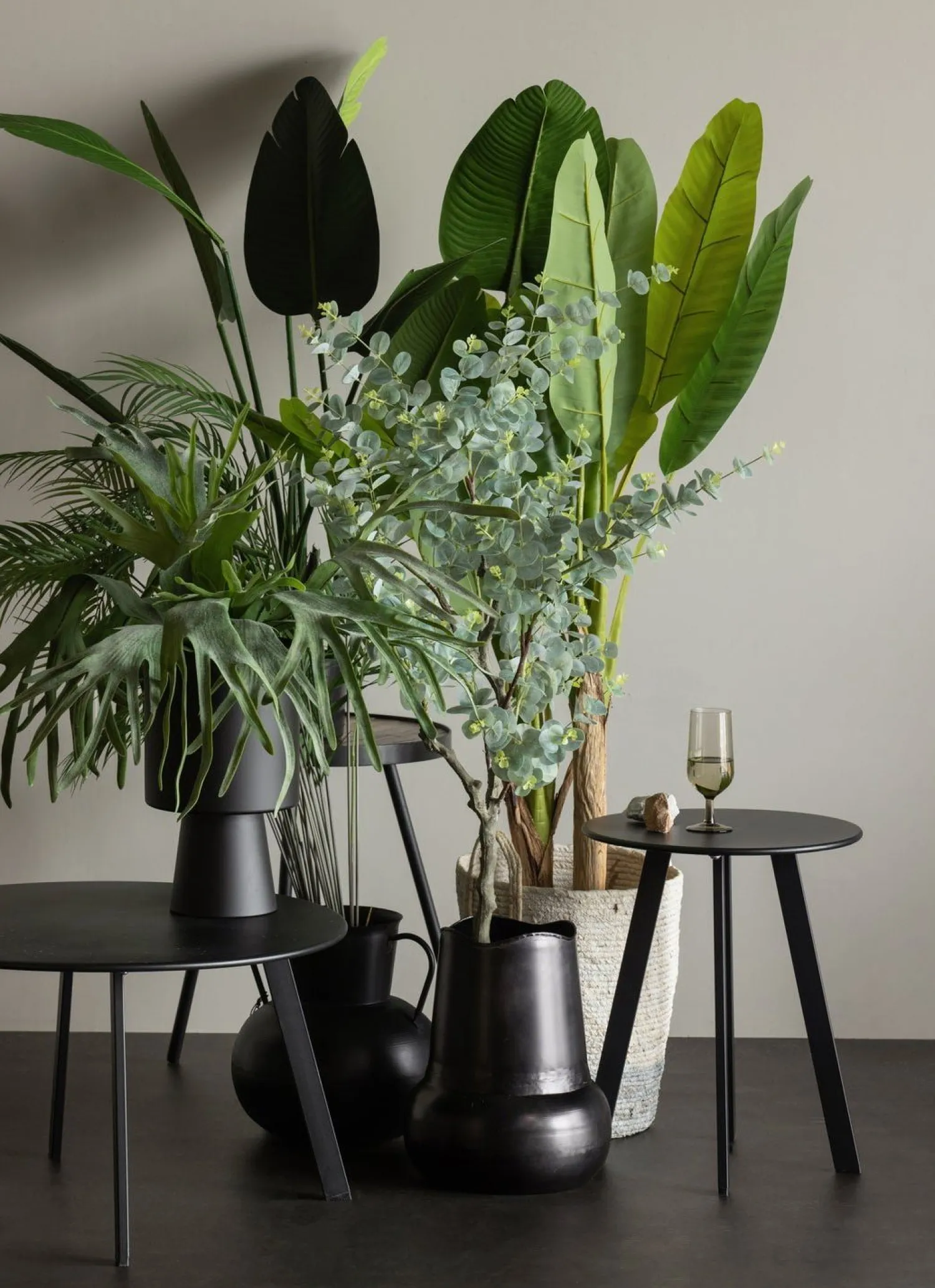 Tuintafels|Industriële Bijzettafels-WOOOD Fer Tuin Salontafel Black