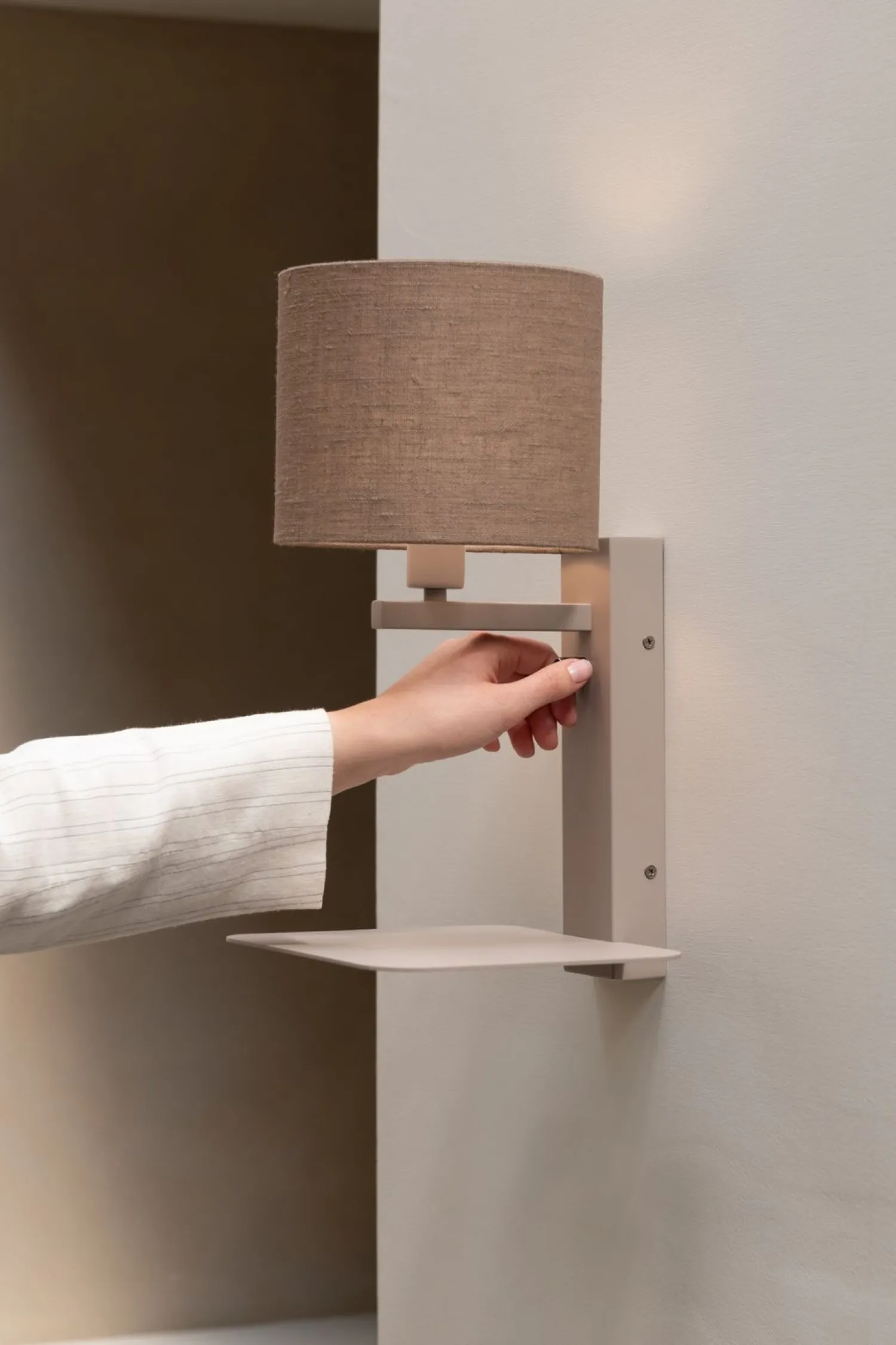 Industriële Wandlampen|Wandlampen-It's about RoMi Florence Wandlamp Sand, Dark Linen