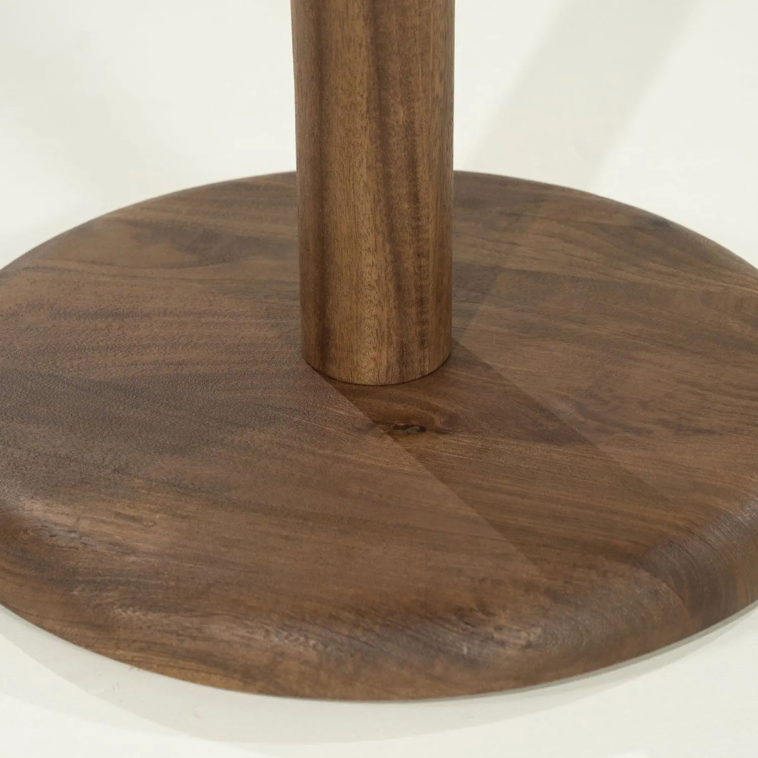 Houten Bijzettafels-Eleonora Florent Rond Bijzettafel Lichtbruin