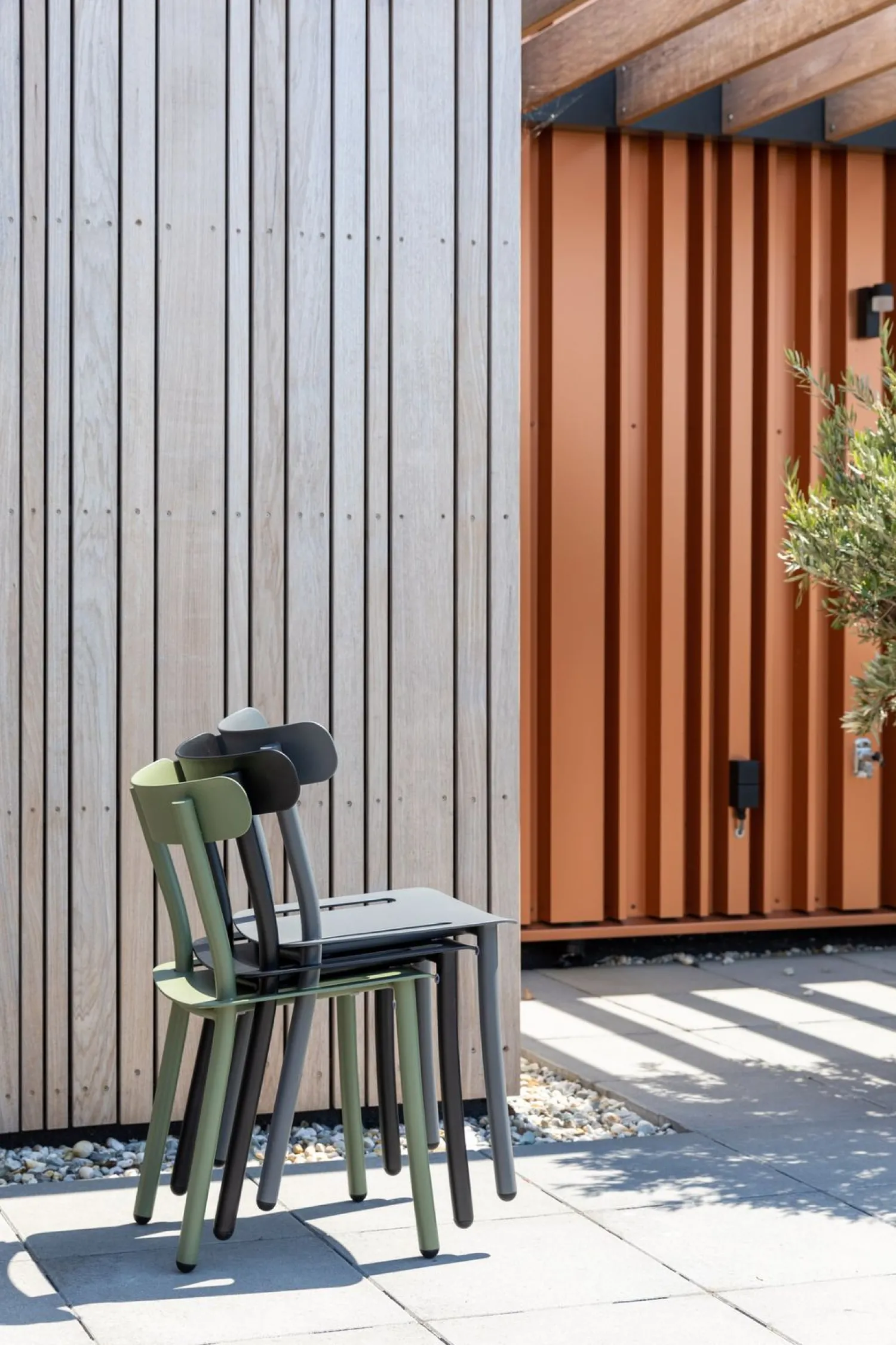 Tuinstoelen-Zuiver Garden (set van 2) Tuinstoel groen
