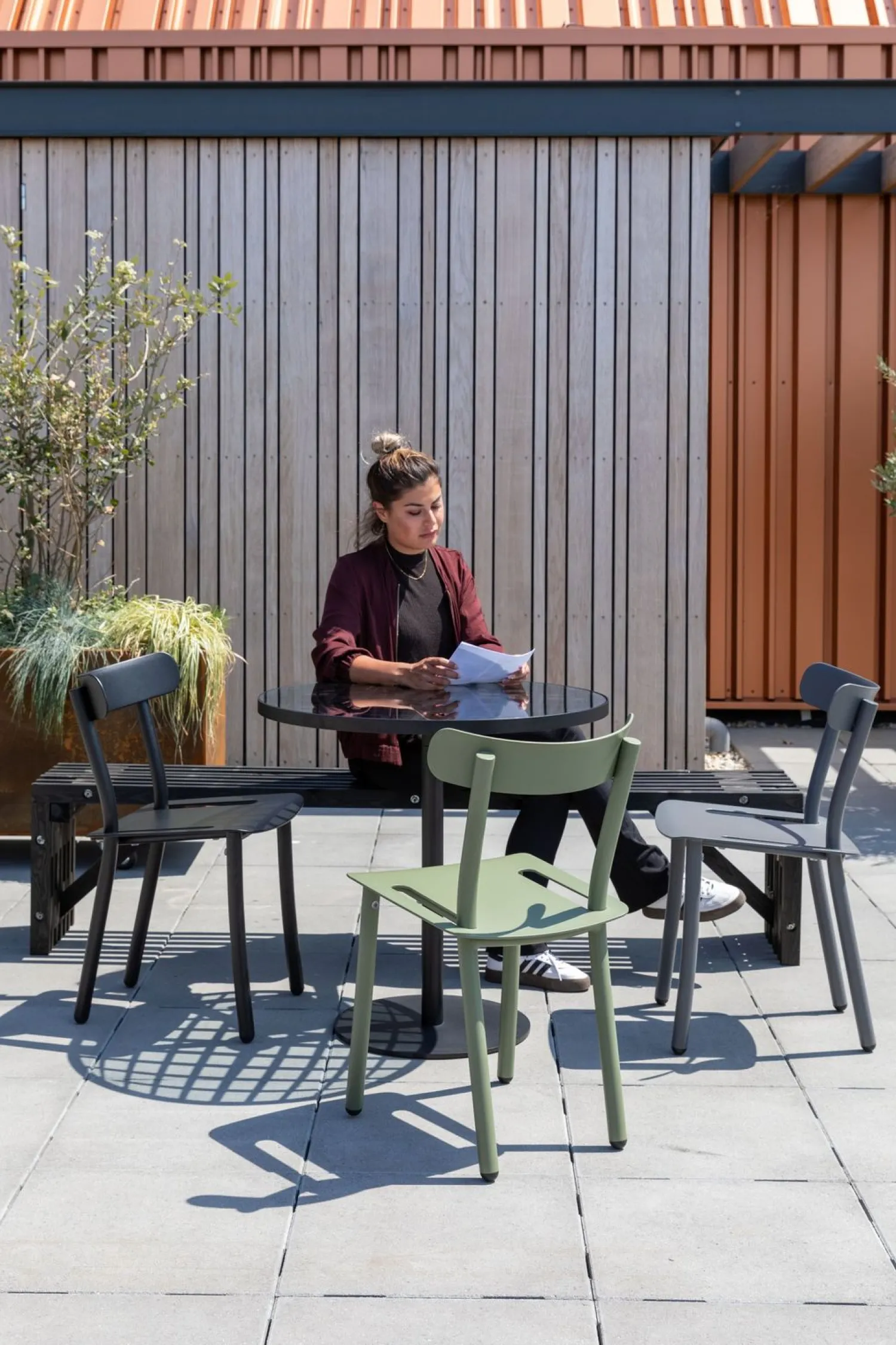Tuinstoelen-Zuiver Garden (set van 2) Tuinstoel Zwart