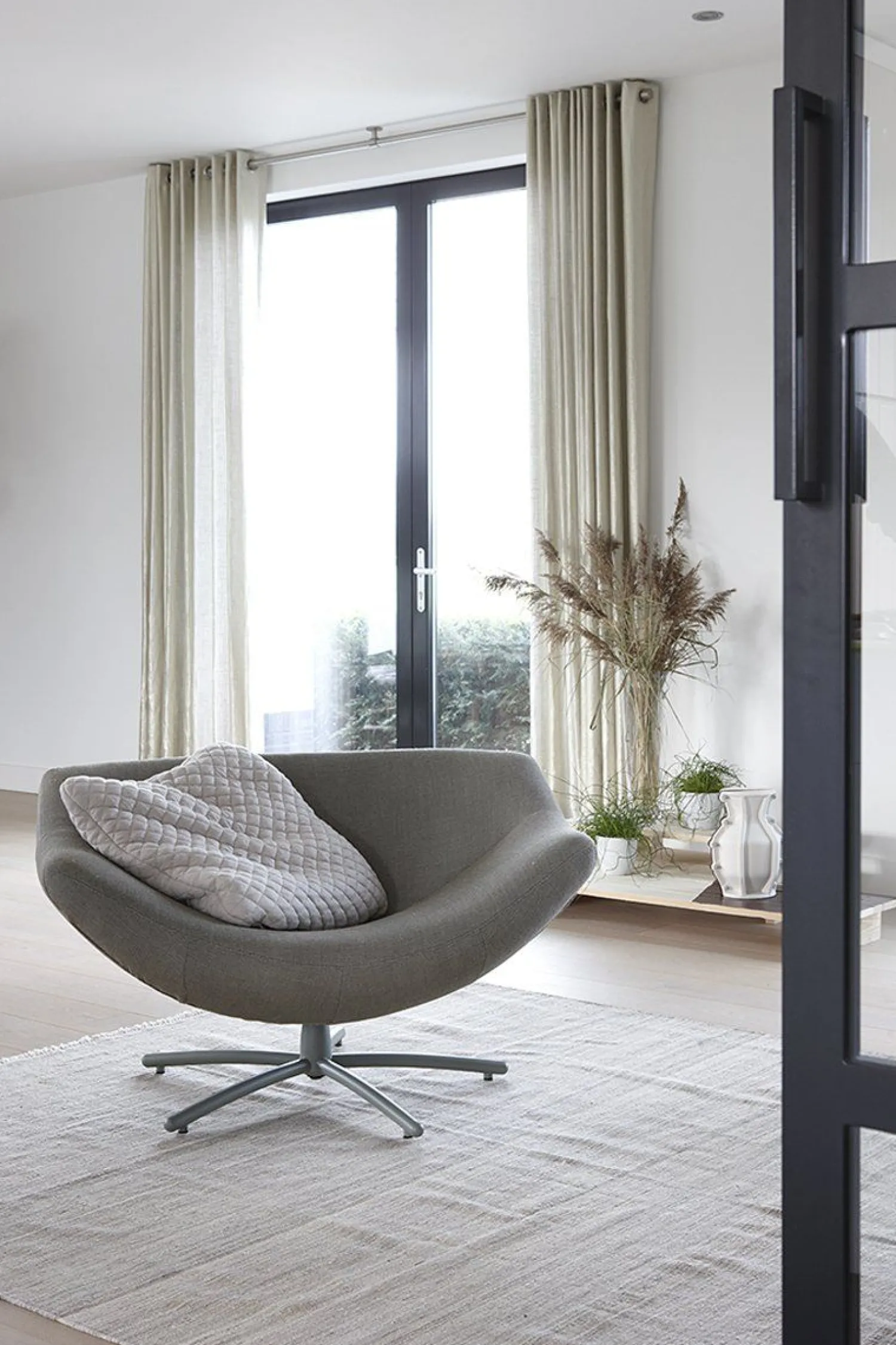 Leren Fauteuils|Design Fauteuils-LABEL Vandenberg Gigi Fauteuil Beige