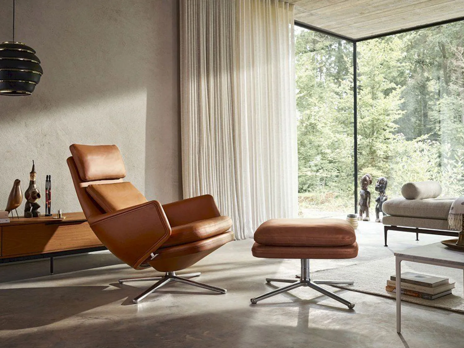 Leren Fauteuils|Design Fauteuils-Vitra Grand Relax Fauteuil