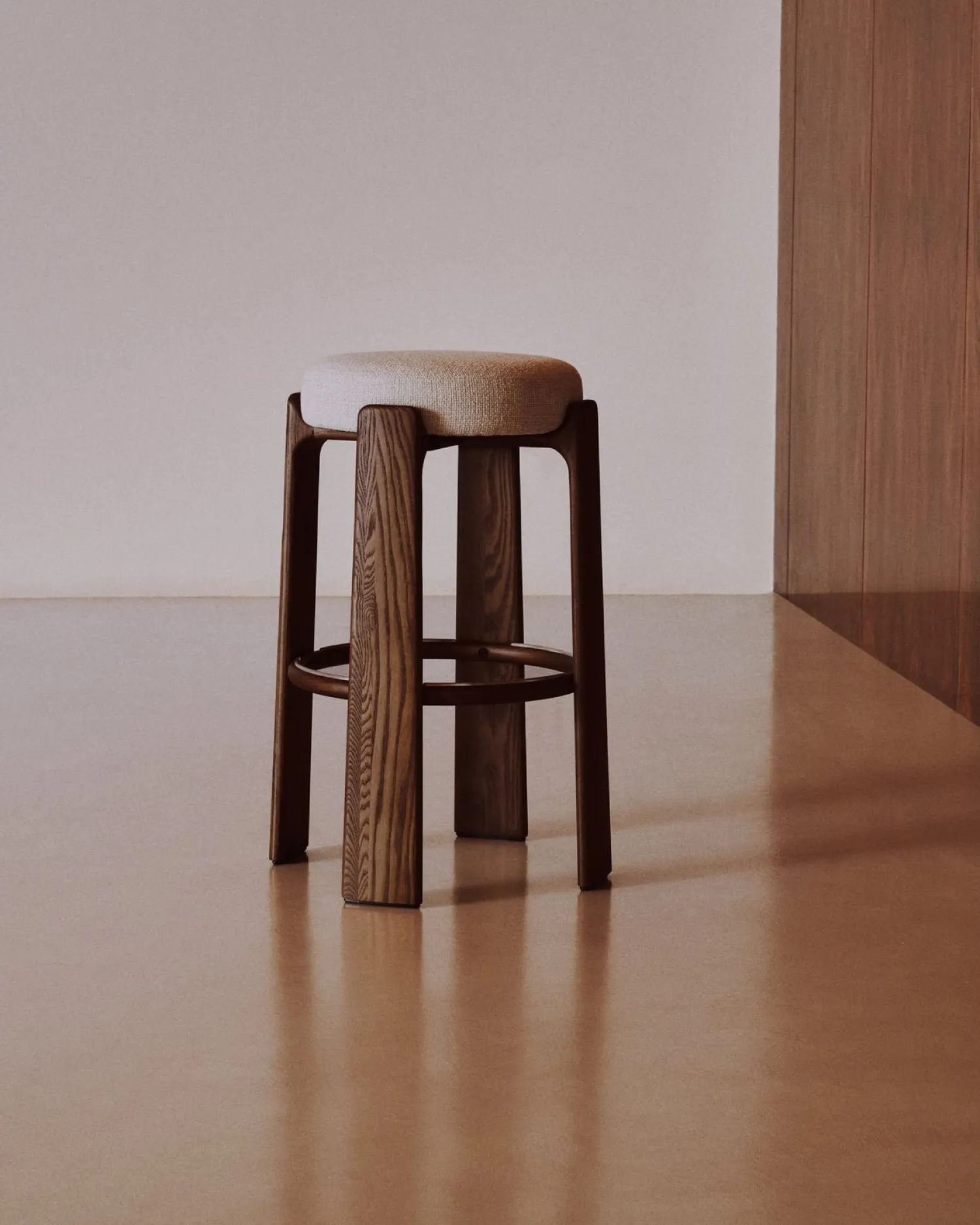 Poefjes & Krukjes-Kave Home Granite Kruk Beige