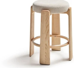 Poefjes & Krukjes-Kave Home Granite Lage Kruk Beige