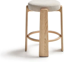 Poefjes & Krukjes-Kave Home Granite Lage Kruk Beige