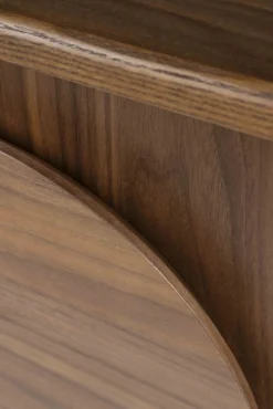 Dressoirs-Zuiver Groove Dressoir Bruin