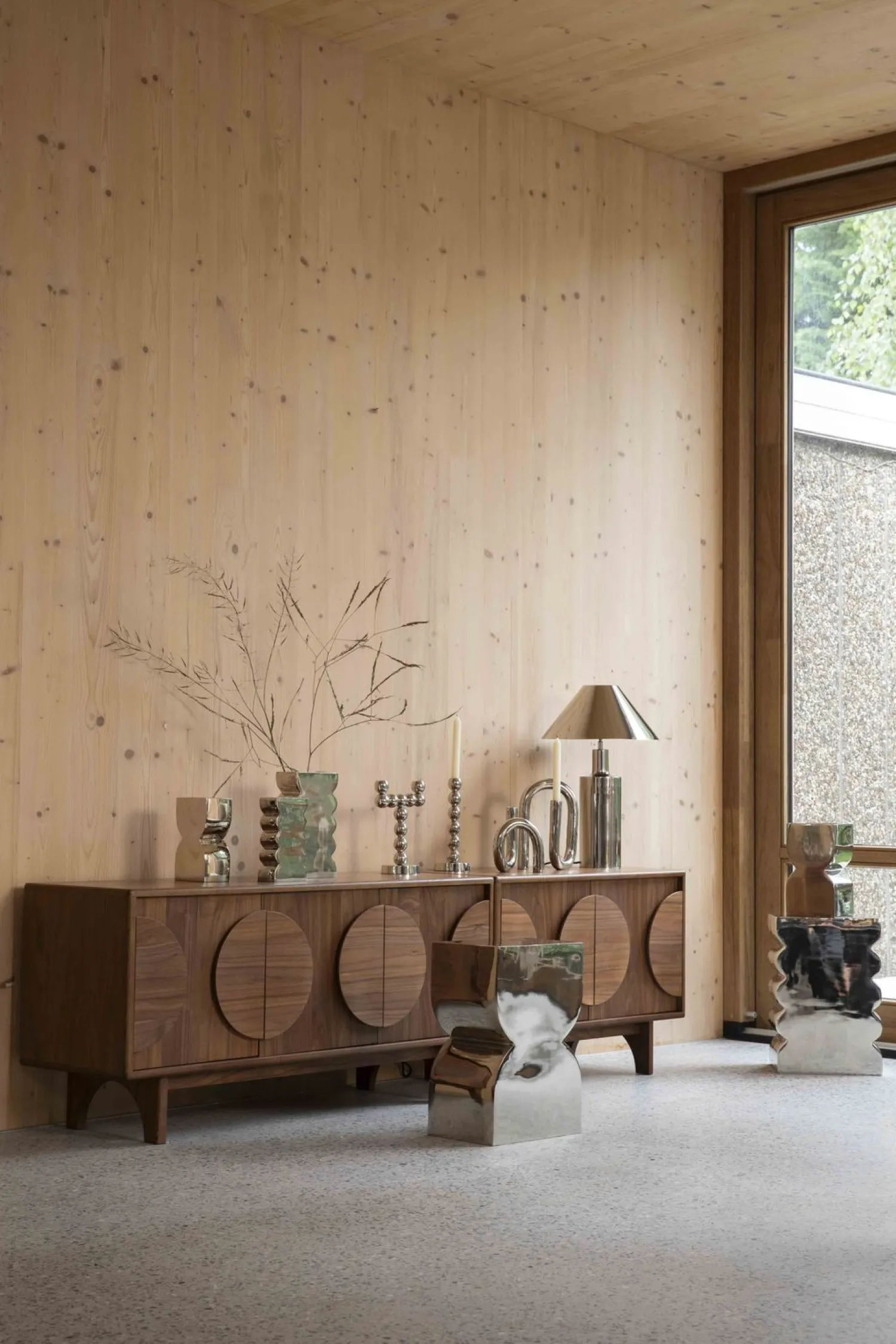 Dressoirs-Zuiver Groove Dressoir Bruin